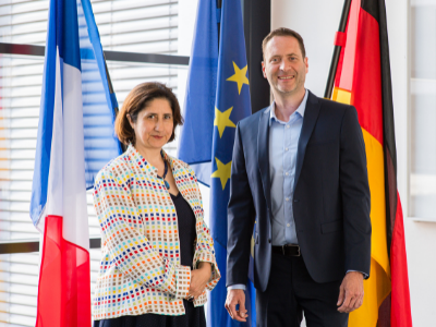 Karine Brard-Guillet und Frédérik Stiefenhofer